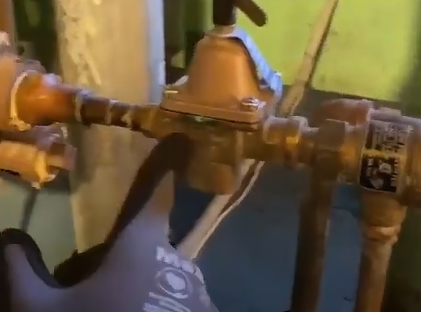 DiBacco_Plumbing_Fixing_Boiler_Broken_Valve